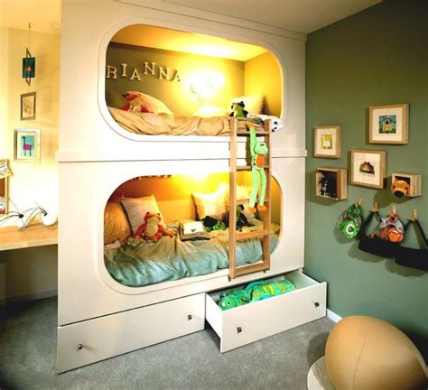 Wrap around sofas are made of many pieces so you can mix and match to build the best shape for your room. 20 Stunning Kids Rooms To Go | Furniture