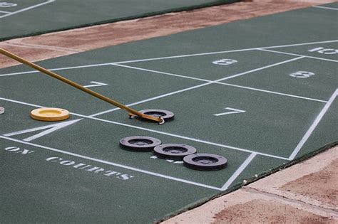 460 Shuffleboard Stock Photos Pictures And Royalty Free Images Istock