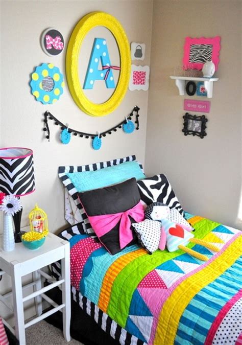Looking for cool diy room decor ideas for girls? Ideas for Decorating a Little Girl's Bedroom