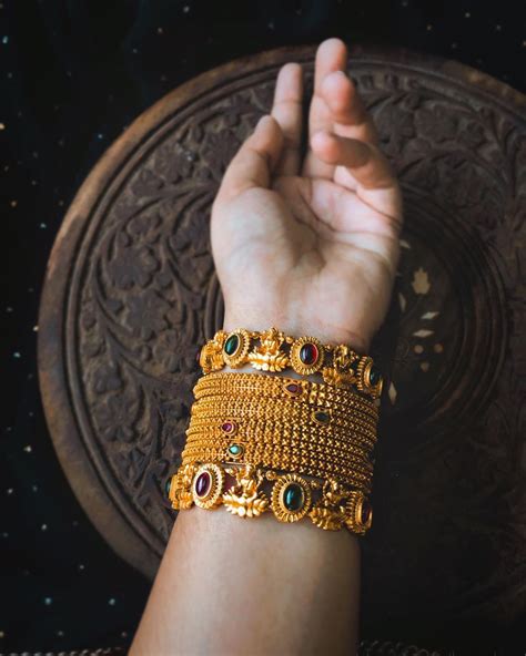Lakshmi Temple Bangles Set ~ South India Jewels Gold Bangles Design