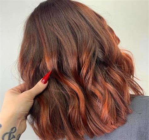 The Cinnamon Balayage Hair Color Trend Will Warm Up Your Look This Fall