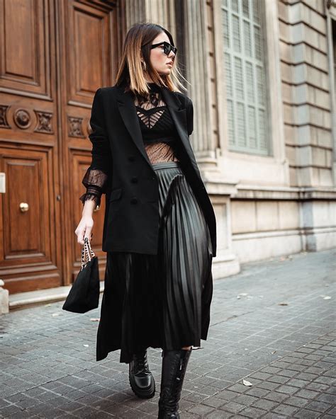 skirt, black leather skirt, black boots, black blazer, black bag, black top - Wheretoget