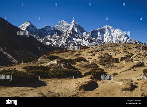 Everest Base Camp Trekking Khumbu Region Nepal Stock Photo Alamy