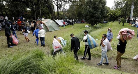 Gerente de la frontera con venezuela resuelve dudas sobre regularización de migrantes. Venezolanos en Bogotá solicitan ayuda al Gobierno para ...