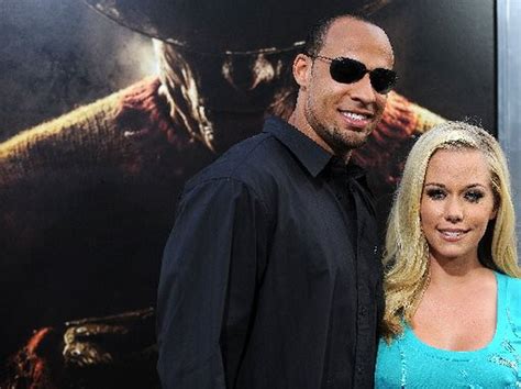 kendra wilkinson s sex tape fighting vivid because she wanted to release it herself