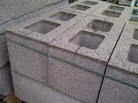 Pack 40 Of 215mm Hollow Concrete Blocks J C Tye And Son