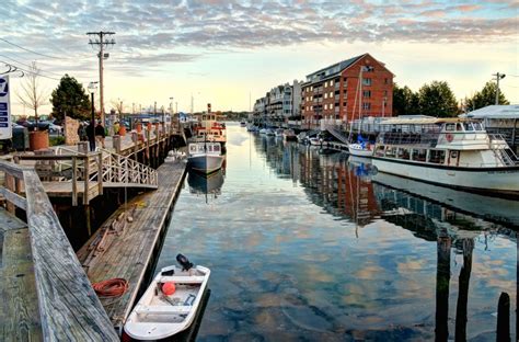 You can take a bus from brooklyn to portland via 8 av/w 34 st, 230 w 36th st. New To The Portland, Maine Area And Looking To Play Tourist?