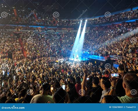 A Crowded Arena And Concert Scene Editorial Photo Image Of Crowd