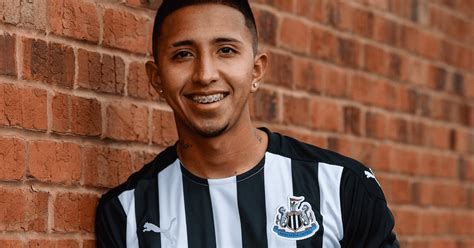 Puma newcastle united maximin home shirt 20/21 mens. Premier League: Rodrigo Vilca jugador peruano de 21 años ...