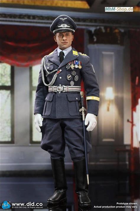 Wwii German Luftwaffe Captain Willi Uniform Set 1 Im Maßstab 16