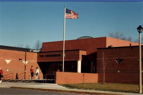 The Old Cuyahoga Falls Natatorium Cuyahoga Falls Ohio History Ohio