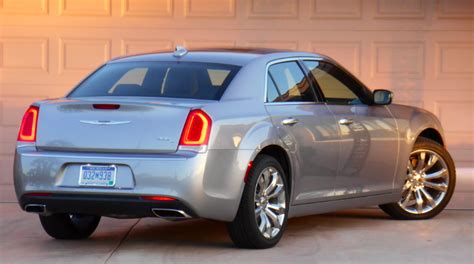 Test Drive 2015 Chrysler 300c Platinum The Daily Drive Consumer Guide®