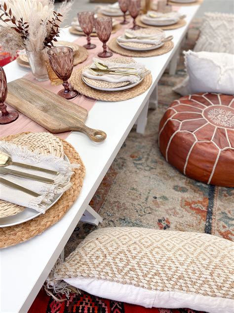 Bohemian Dream Picnic Package 20 25 People Basic No Place Settings