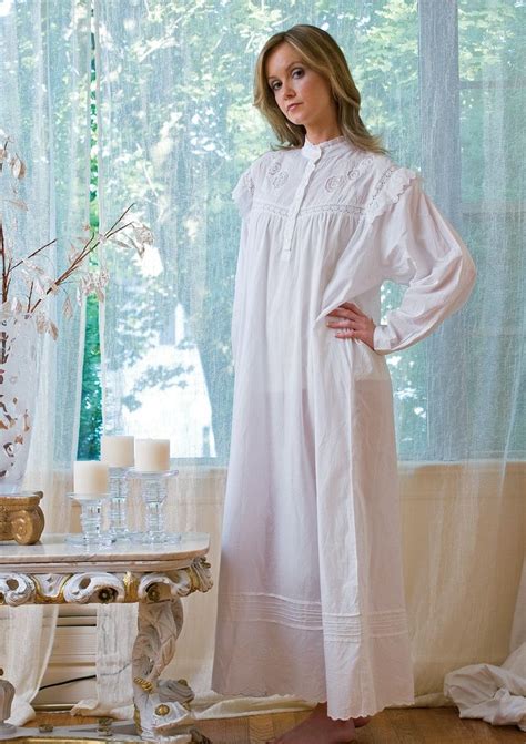 Night Gown Victorian Nightgown Vintage Nightgown