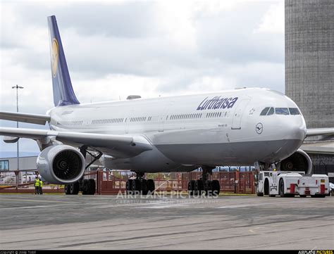 D Aihu Lufthansa Airbus A340 600 At Manchester Photo