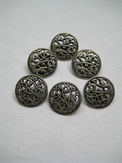 Vintage Buttons Metal Shank Silver Tone Buttons By Missussewnsew