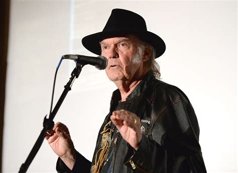 Neil Young Delivers Epic Grammy Speech to the Producers & Engineers Wing - Rolling Stone
