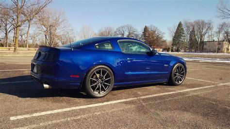 Deep Impact Blue 2014 Ford Mustang