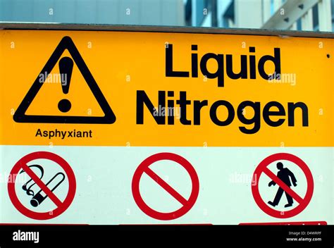 Liquid Nitrogen Warning Sign Stock Photo Alamy