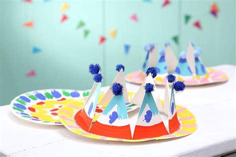 Hübsche Kronen zum Verzieren für den Prinzessinnengeburtstag / Tambini
