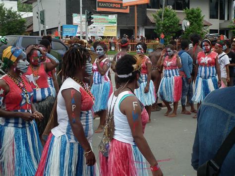 Perempuan Papua Yang Setia Dalam Perjuangan Pembebasan Bangsa Papua Barat Lihat Foto Fotonya