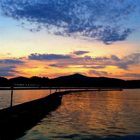 Hike to gorgeous allatoona vistas from the lake's meandering shore. Lake Allatoona - Cartersville, GA | Places to visit ...