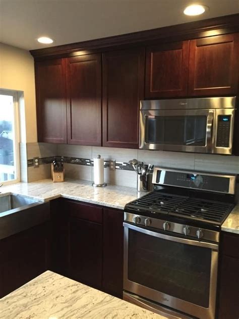 Calculate costs of cupboards sizes like 10x10, 12x12. Pin by Sheena on Home ideas | Cherry cabinets kitchen ...
