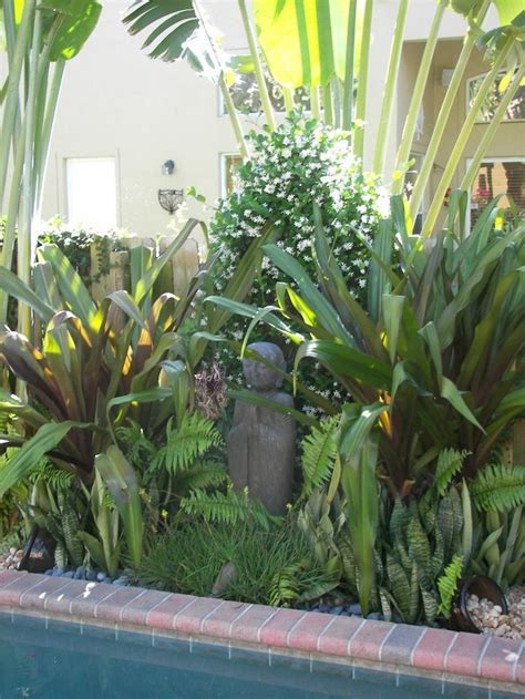 23 amazing diy gardening ideas which are genius. 46 Tropical Courtyard Garden Ideas Paradise | Tropical ...