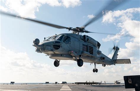 Lockheed Martin To Deliver 12 Mh 60r Seahawk Helicopters To Australian Navy