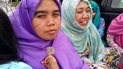 Maybe you would like to learn more about one of these? Lebaran - YouTube