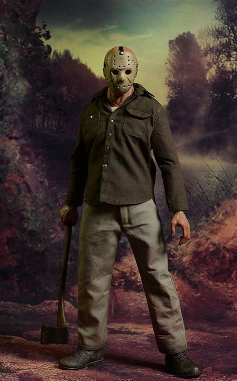 Review And Photos Of Jason Friday The 13th Sixth Scale Action Figure