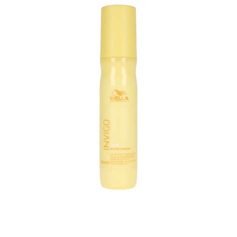 This heat protection spray helps keep your hair from looking flat and sad, and the hydrating formula also contains beeswax, which adds light body and volume to your hair. Wella Invigo Sun UV Hair Color Protection Spray 150ml ...