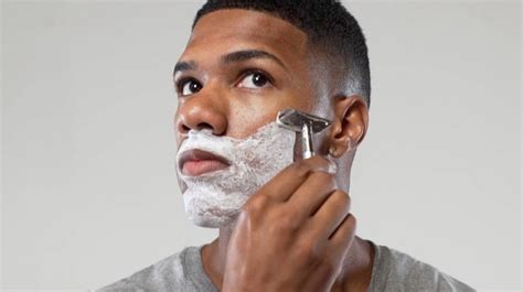 How to shave your face with a straight razor in detail. How To Shave With a Safety Razor Without Cutting Yourself ...