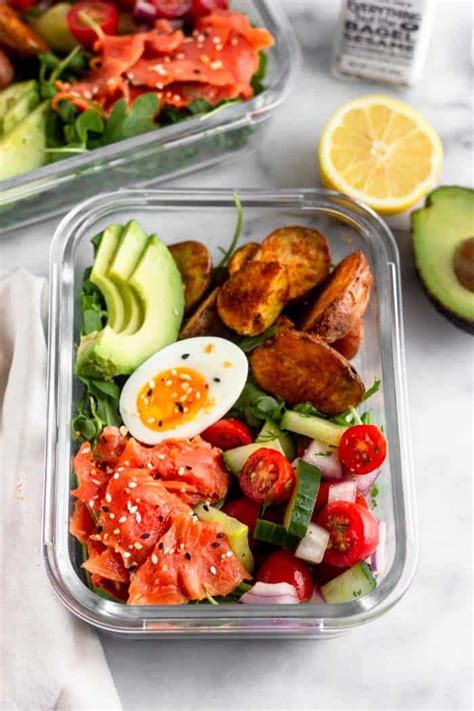 Start your day off right. Meal Prep Smoked Salmon Breakfast Bowls (Paleo/Whole30) | Recipe | Smoked salmon breakfast ...