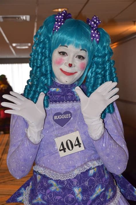 Clowns Picture From Northeast Clown Institute Convention 2017 Female Clown Cute Clown Clown Pics