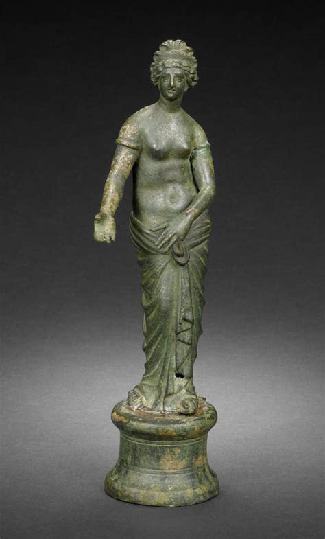 A Roman Bronze Figure Of Aphrodite Circa 1st 2nd Century Ad Roman Sculpture Sculpture Art