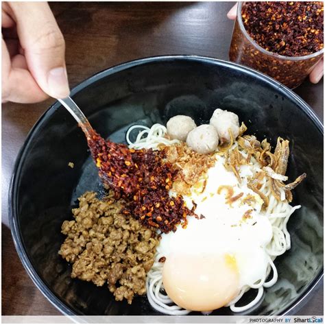 Pan mee, or also known as banmian is a popular chinese dish around malaysia that consists of homemade noodles in broth. Legendary "Kin Kin Chilli Pan Mee" Opens in Singapore