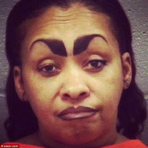 Instagram Accounts Reveal The Worst Eyebrow Fails Ever Daily Mail Online