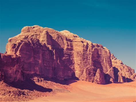 Explore The Valley Of The Moon Wadi Rum Jordan Nativeplanet