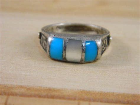 Mens Turquoise And Mother Of Pearl Ring Vintage Sterling Etsy Pearl
