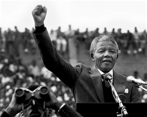 Nelson Mandela El Presidente Sudafricano Que Dedicó Su Vida A Combatir