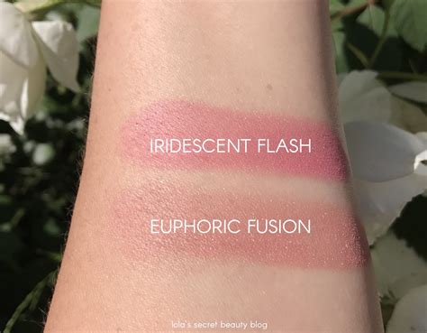Lola S Secret Beauty Blog New Hourglass Ambient Strobe Lighting Blush In Euphoric Fusion And