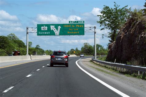 Hwy 401 1000 Is Parkway Exit Signs Why Are They Green With Yellow
