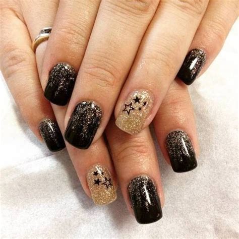 89 Astonishing New Years Eve Nail Design Ideas For Winter 2020