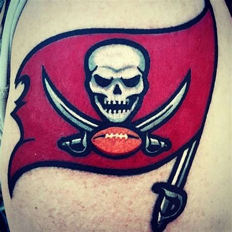 Jun 03, 2021 · a man was arrested in glendale, arizona, for his alleged role in the capitol riot on jan. NFL Tampa Bay Buccaneers New Flag Tat tattoo