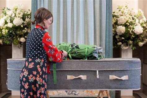 What To Consider Before Purchasing A Casket A Definitive Guide
