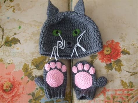 Here is a simple tutorial on how to crochet a cat hat. Cat Hats for People! free patterns to crochet ...