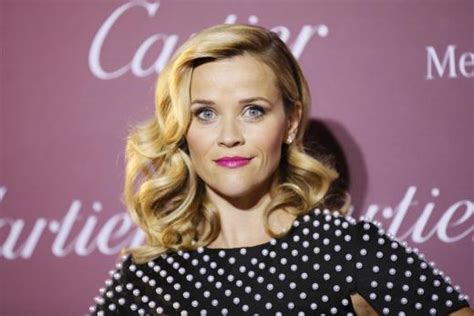 What Are The Political Views Of Reese Witherspoon Hollowverse