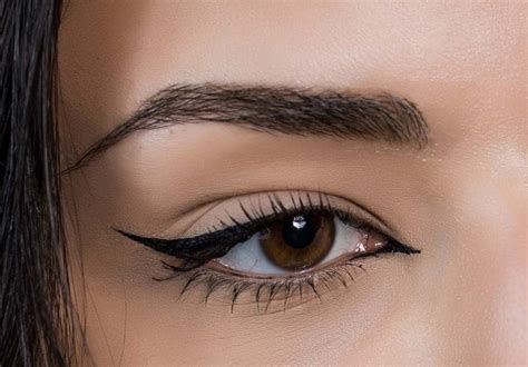 Can You Use Henna As Eyeliner And Alternatives