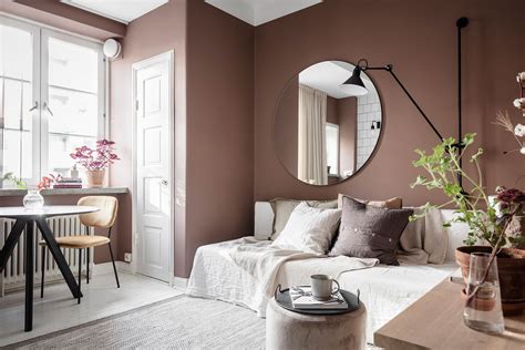 A Tiny Pink Studio Apartment With Loft Bed And Walk In Closet — The
